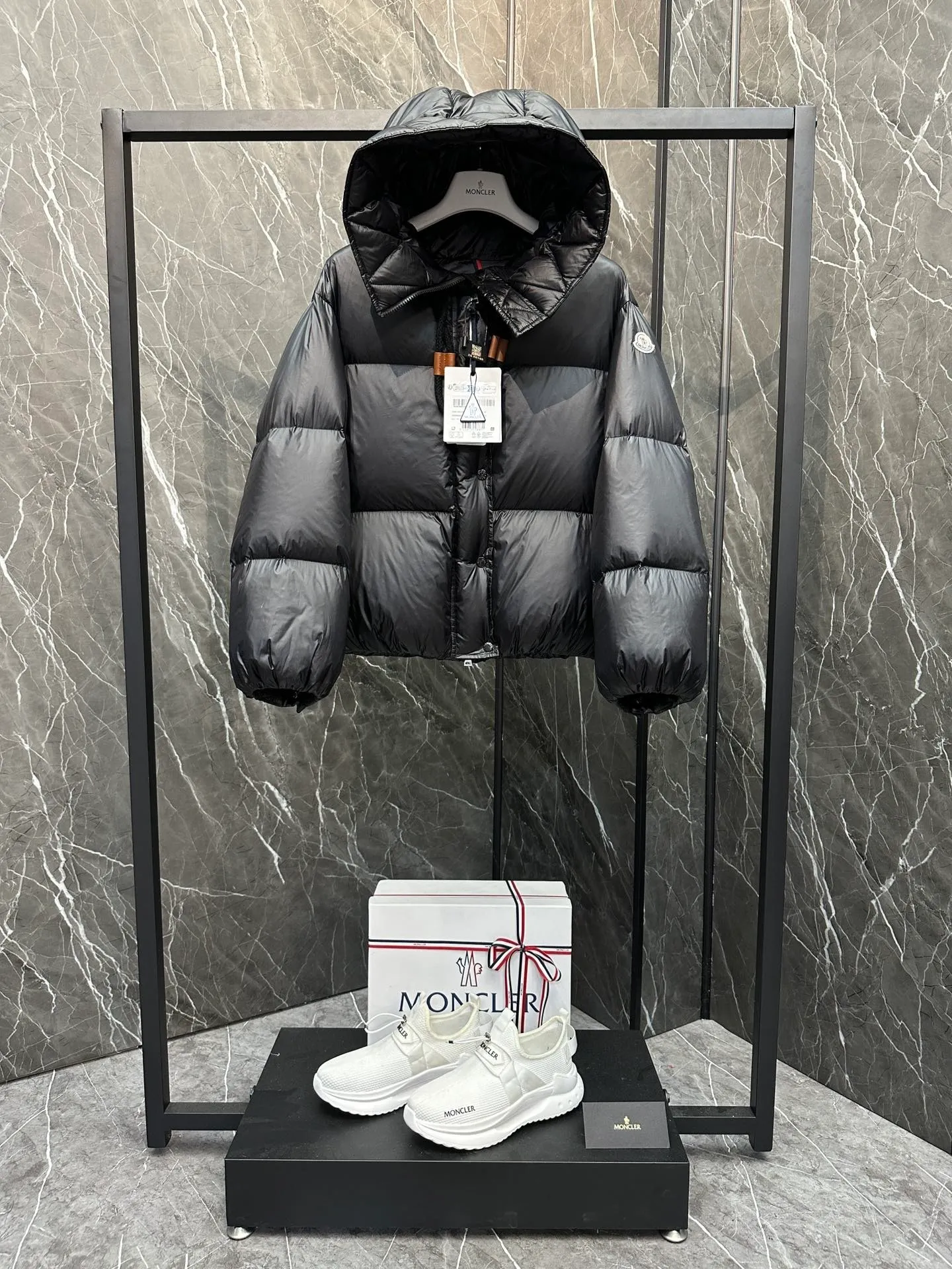 ⬆️Moncler Borey . . . . . . ⚠️ , . NFC . . 🎁 Borey ， Classic ， ， ， 。 Borey ， 。 ， 。 ， Classic ， 。 ， ， 。 • longue saison •Longue saison • • • • • • Size：0-2 D 9875064650